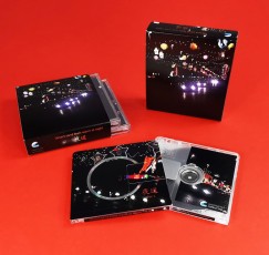 desert sand feels warm at night box set with two MiniDiscs in jewel cases within an outer O-card
