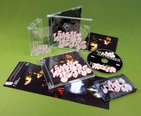 CD jewel cases and clear cassette cases with full colour on-case printing