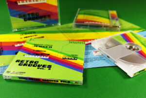 Full colour printed MiniDiscs with front, rear and spine printing, plus matching J-card inserts