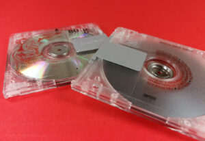 Clear MiniDiscs with red and black on-body printing