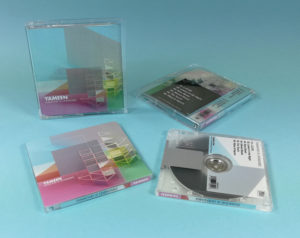 Duplicated MiniDiscs with front, rear and spine printing in jewel cases with J-cards