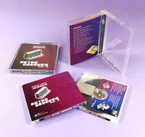 Full colour printing MiniDiscs with a white base and front, back and spine printing